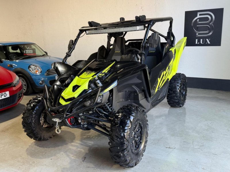 YAMAHA 