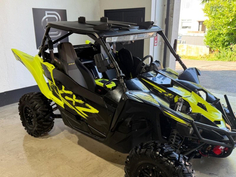 YAMAHA 